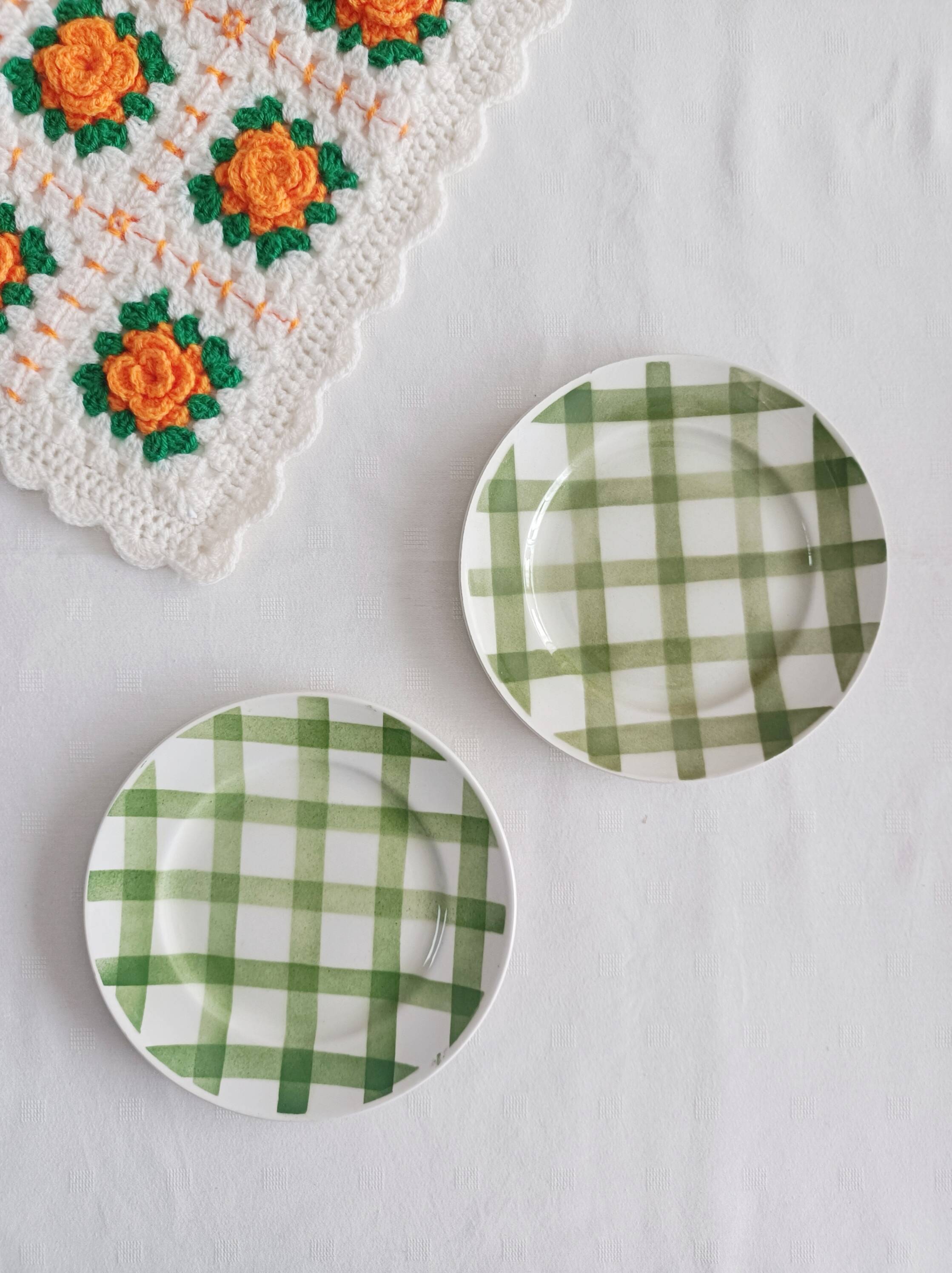 Lot de 2 assiettes à dessert Moulin des loups, Nappe