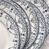8 flat ironware plates “Balzac” Choisy le Roi