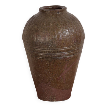 Ancien vase chinois en céramique dans des tons sombres (c.1900)