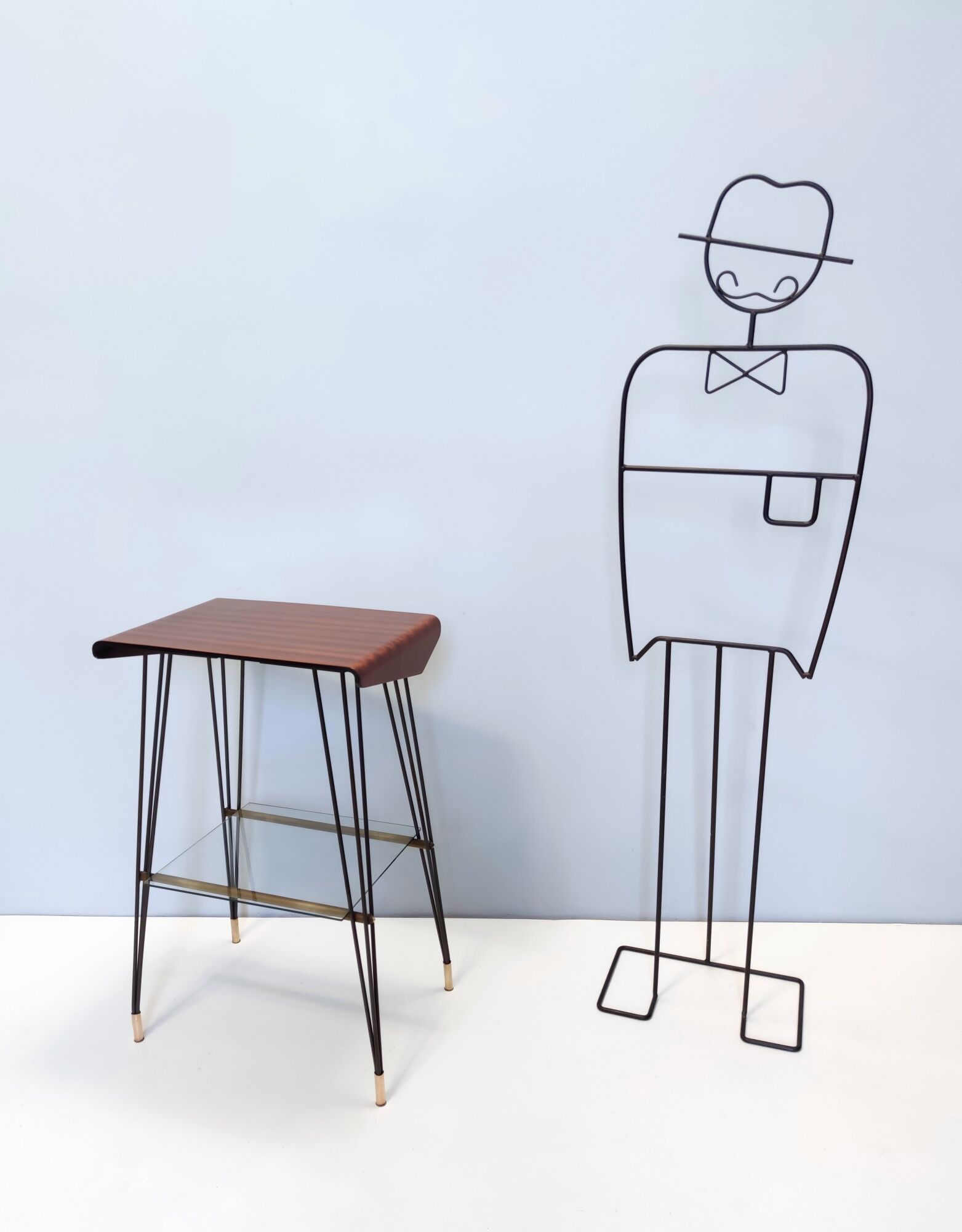 Vintage tv stand/ side table with an ebonized beech top and an iron frame, italy