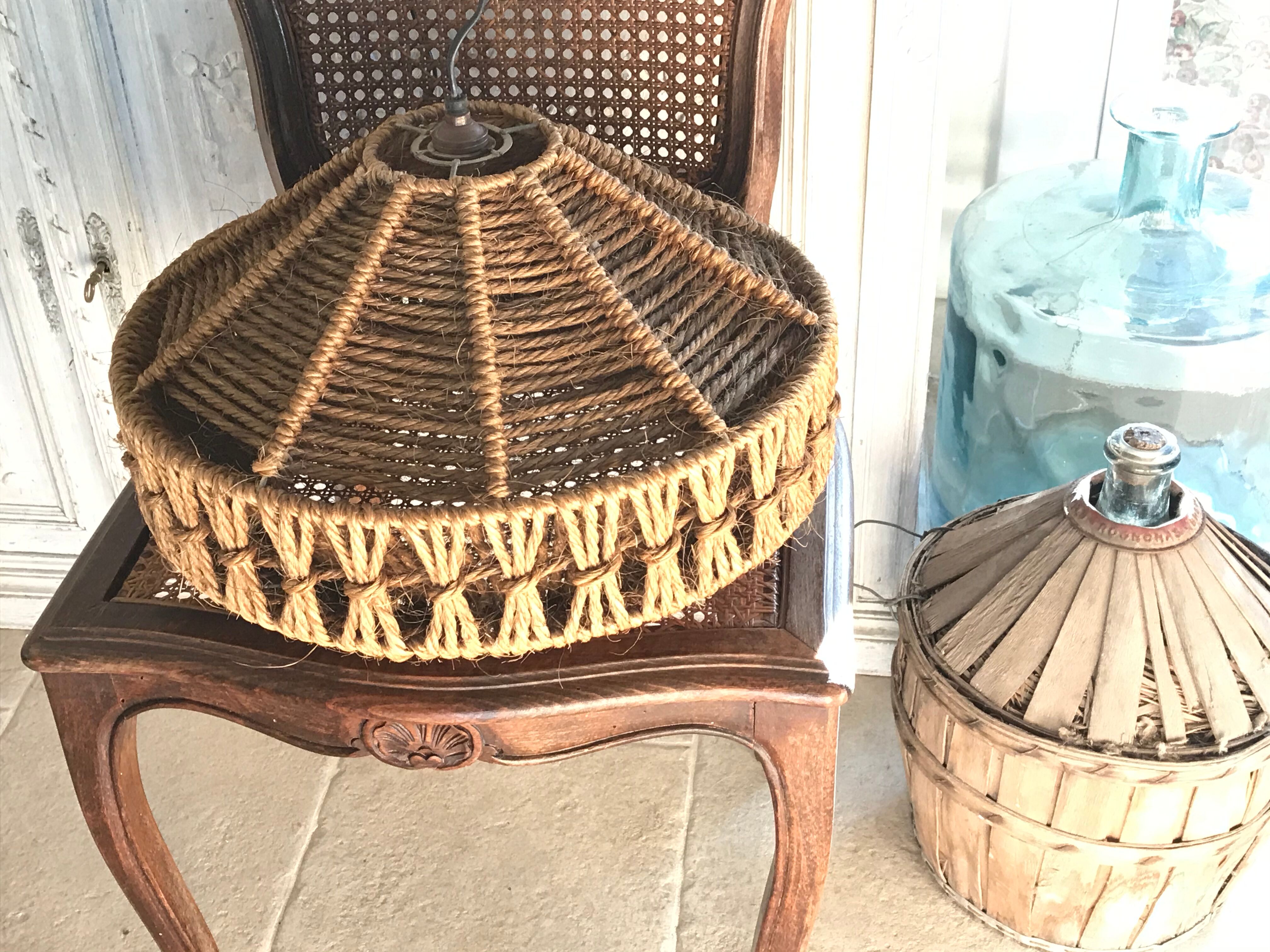 Vintage rope pendant lamp