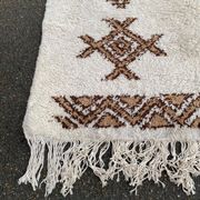 Handmade knotted Berber Moroccan wool rug 170x225cm