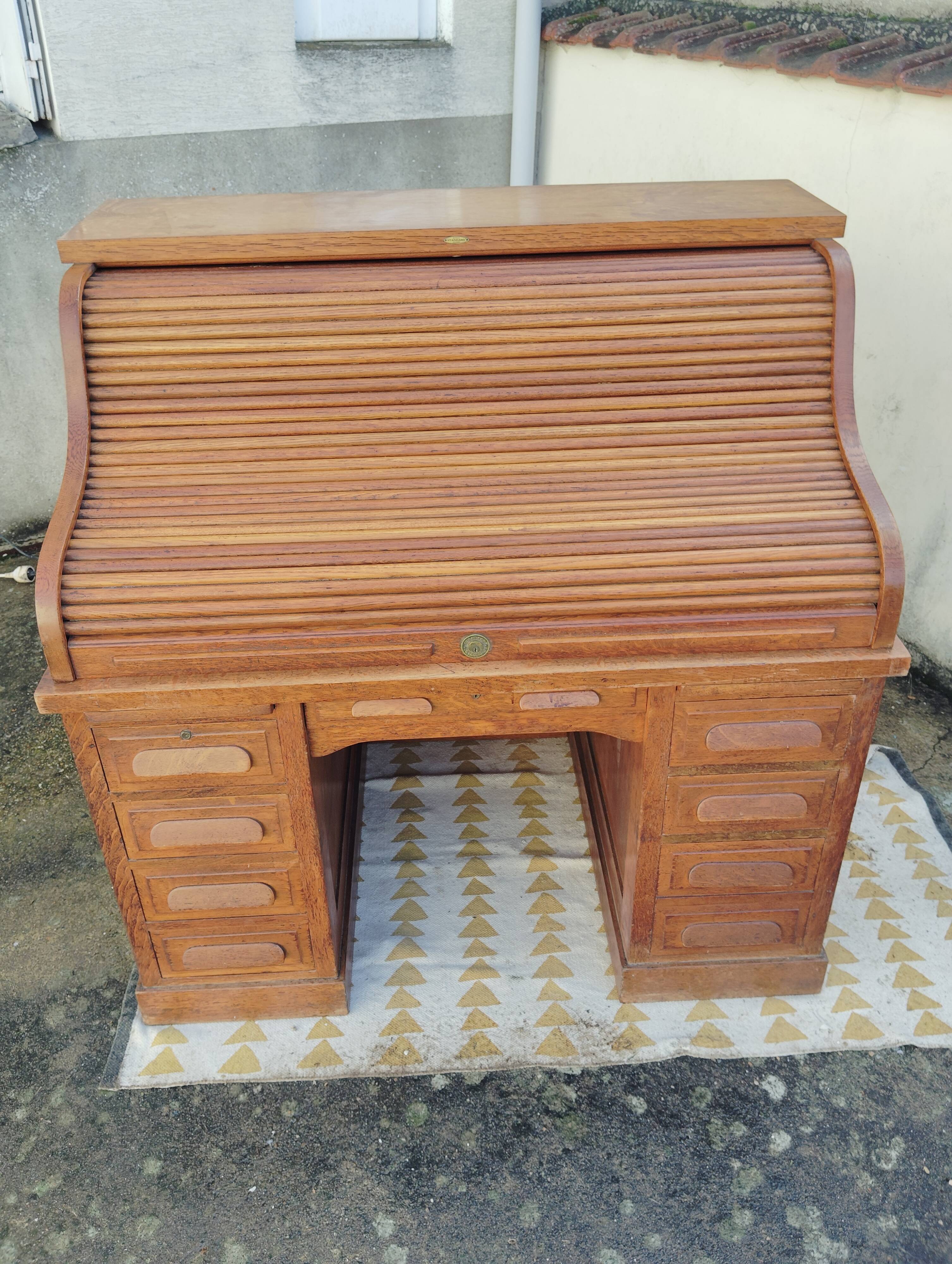 American desk with a "roll top" curtain
