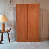 Armoire vintage