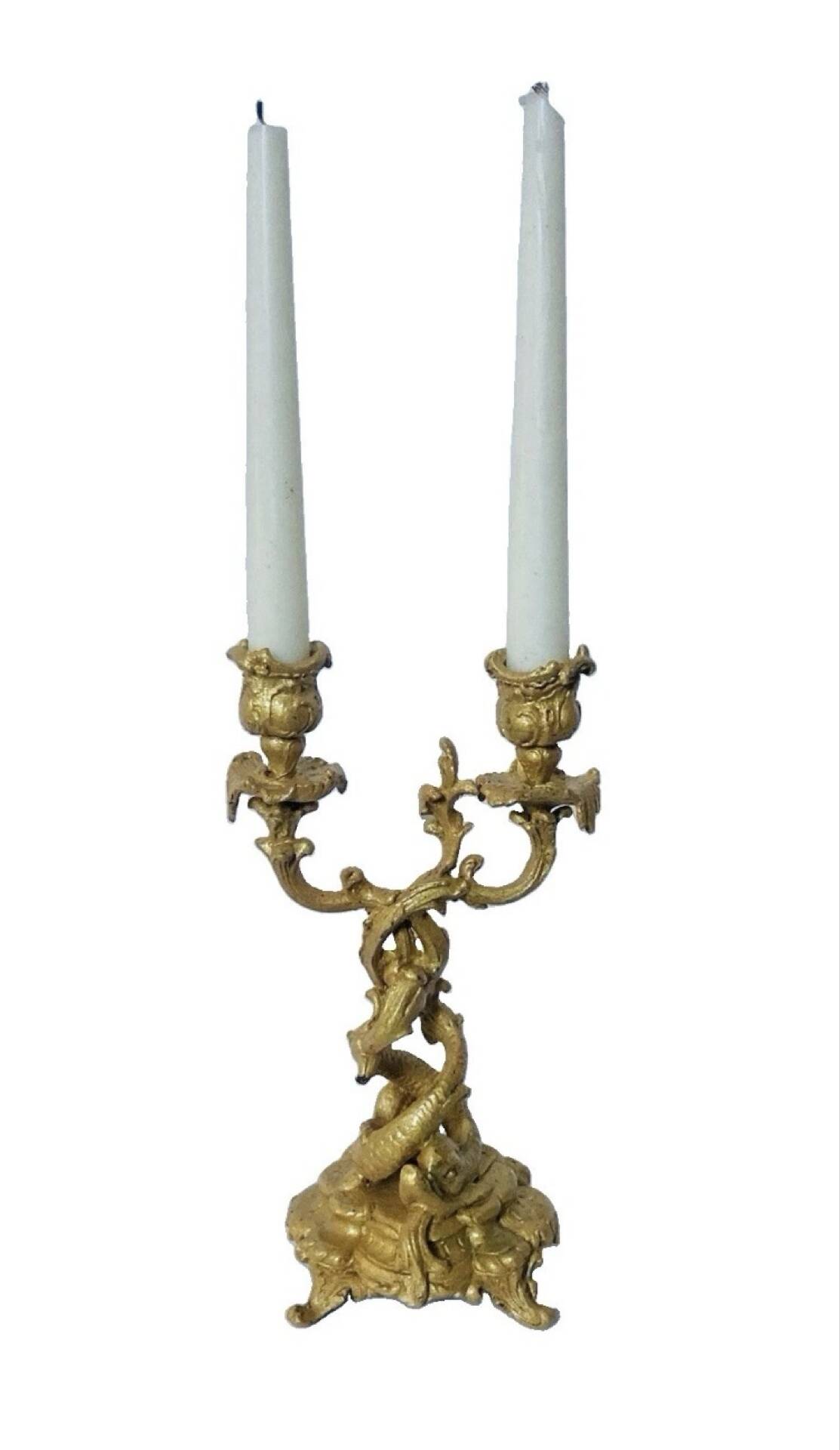 Chandelier Louis XV St Louis from the 19th century decorated with dolphins.
