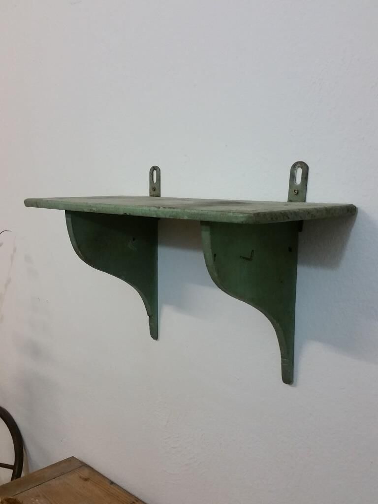 Wall shelf
