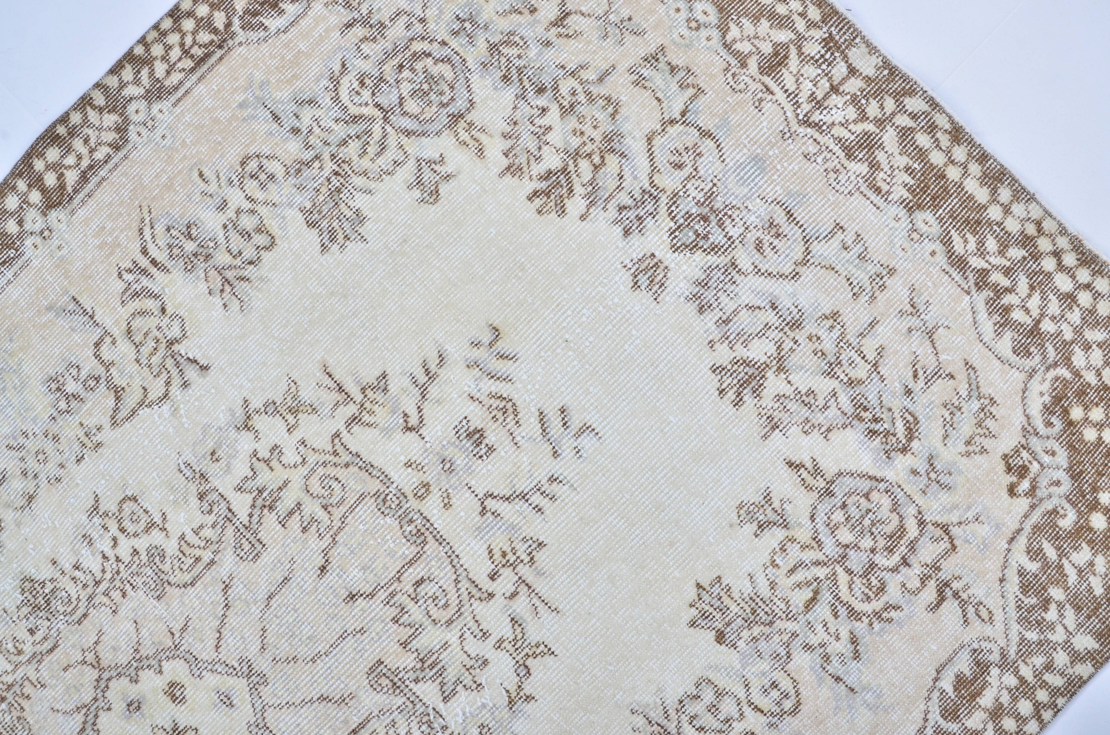 Antique Handknotted Anatolian Carpet sku 3144