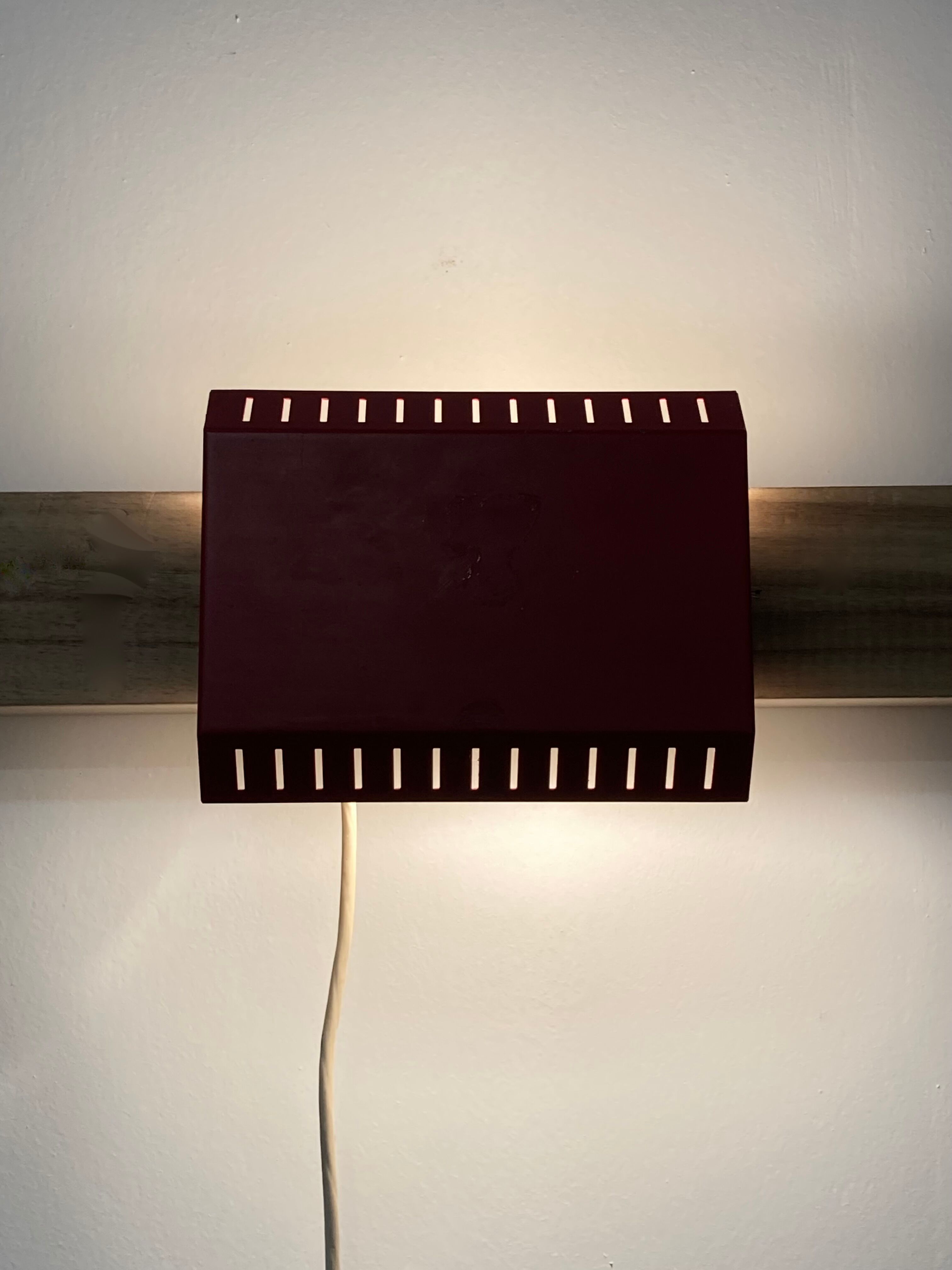 Adjustable wall lamp red scandinavian design 1950