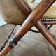 Chaise pliante de campagne vintage en simili-bambou et cuir par Maison Jansen, années 1950