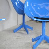 3 chairs "space Age", resin and steel, France, circa 1970.