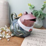 Terracotta frog-shaped teapot by vintage Ibuki Japan