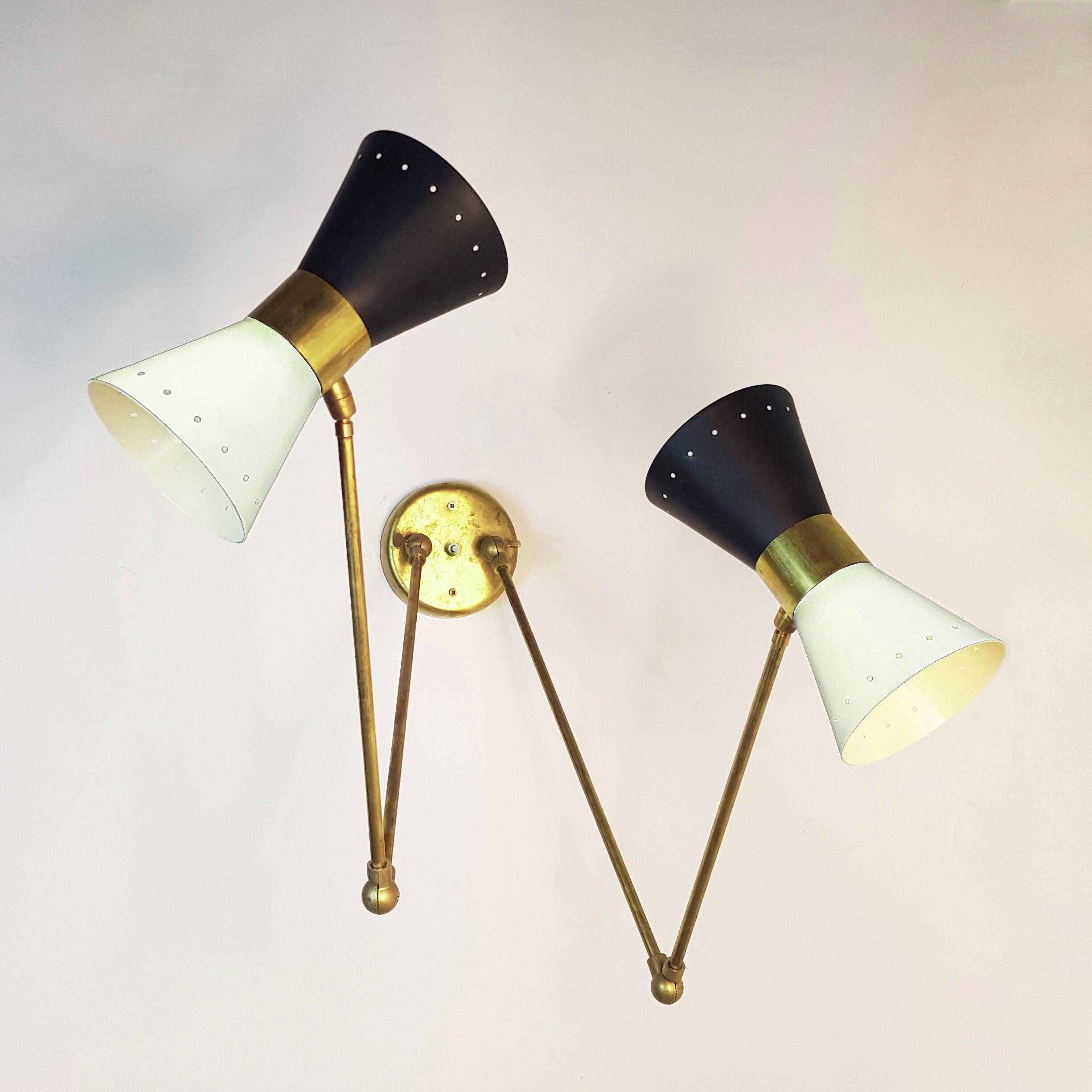 Double articulated wall lamp design 1950