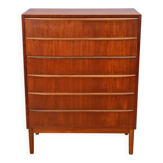 Danish chest of drawers in teak, 1960s