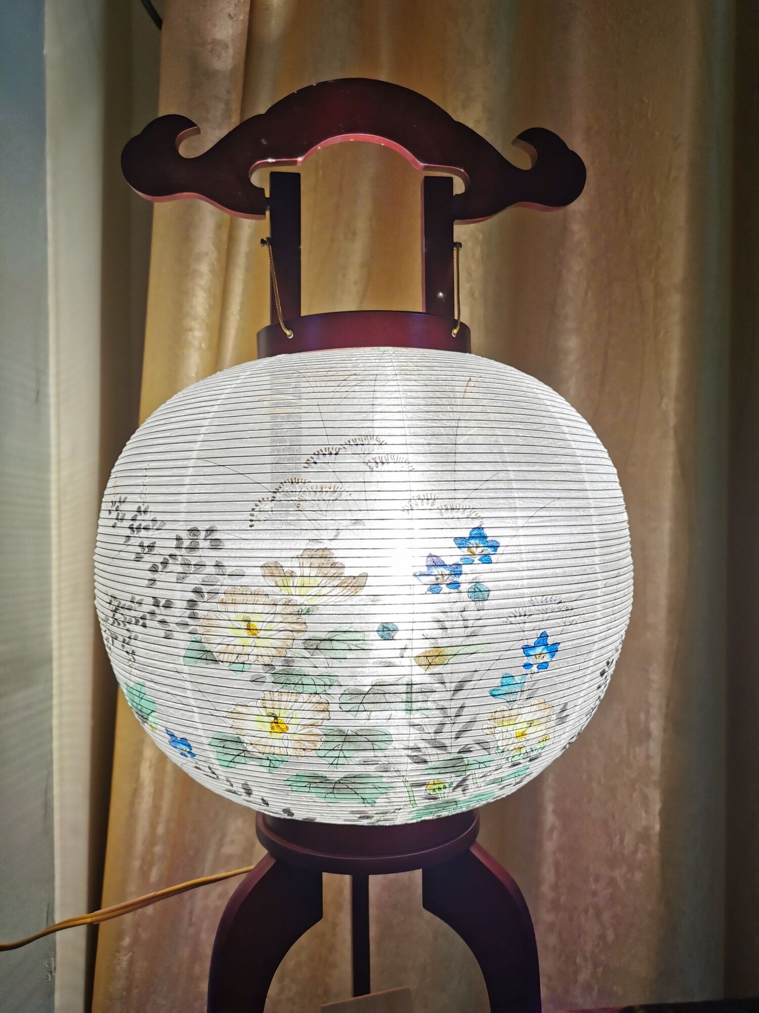 Traditional japanese lantern, chochin, paper electric lantern in its original box