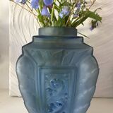 Art Deco vase in blue frosted glass 19 cm