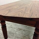 Drop-leaf table