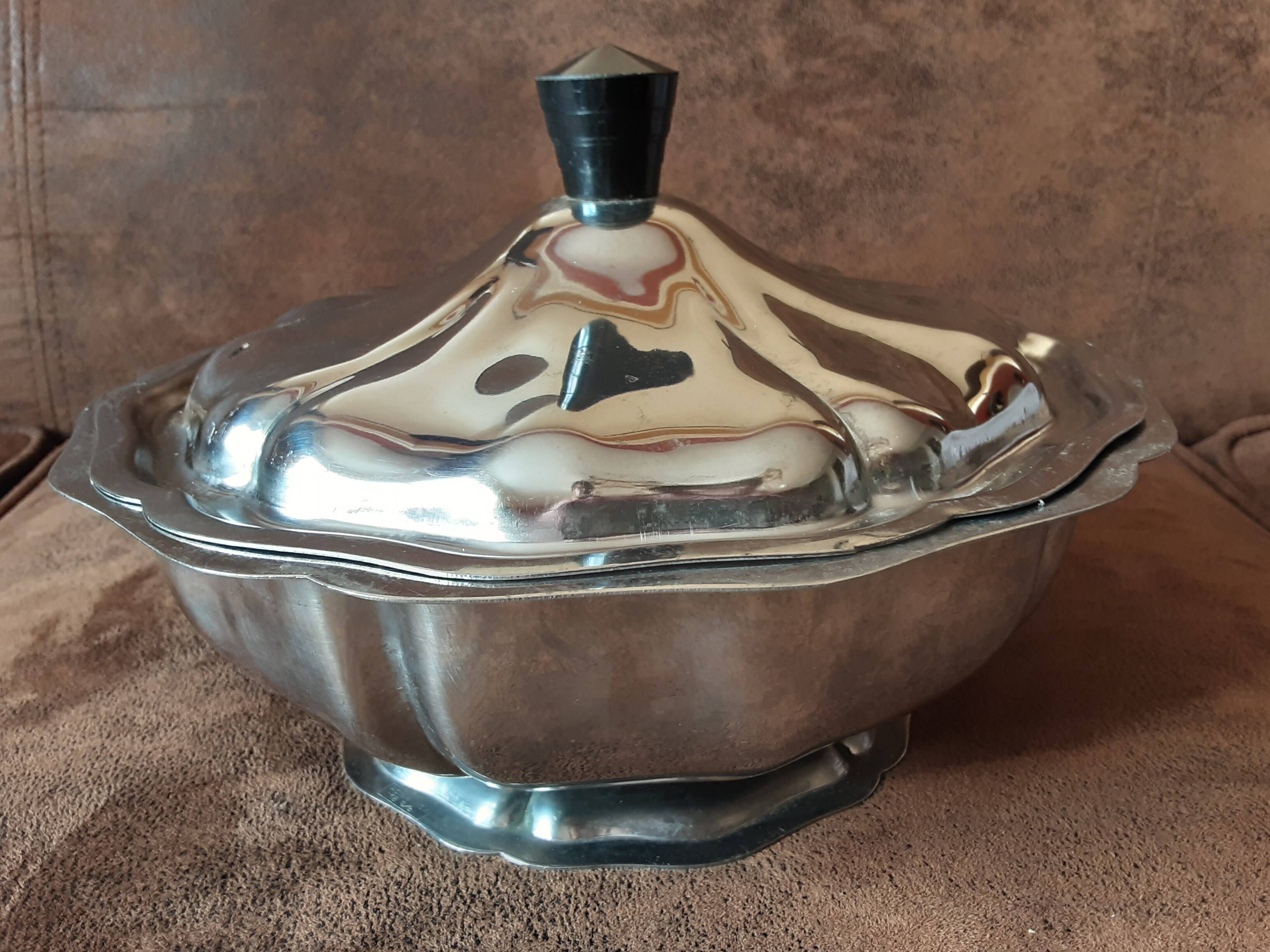 Stainless steel soup tureen