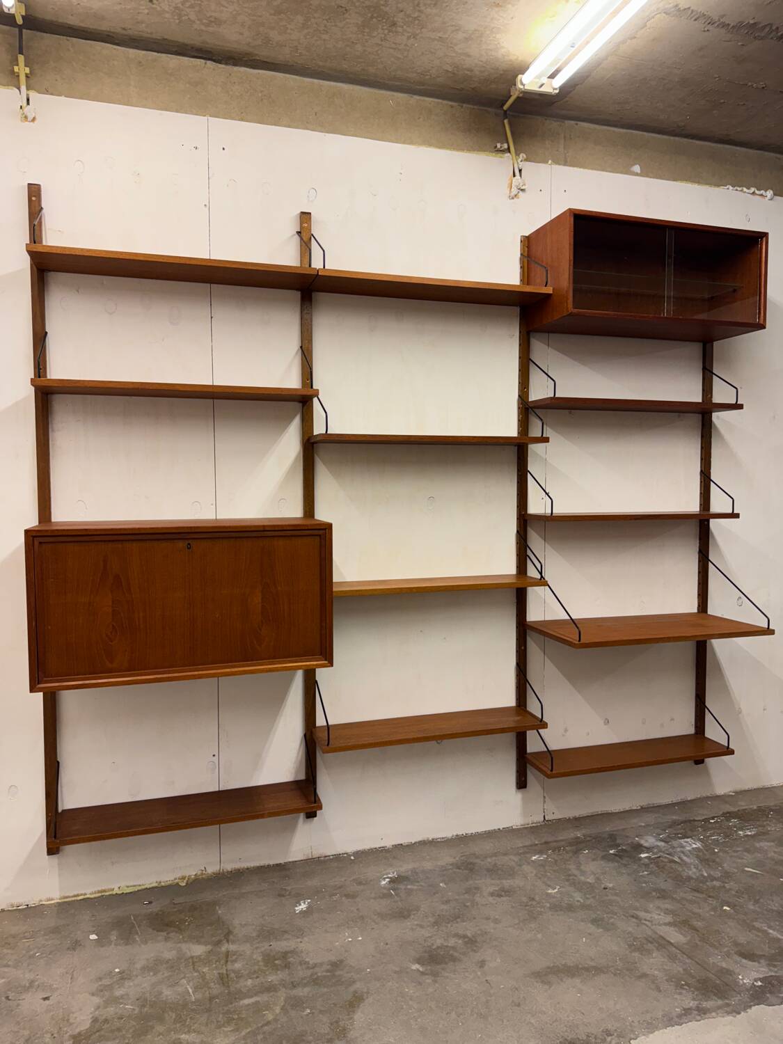 Meuble mural scandinave vintage en teck par Poul Cadovius pour Royal System, Cope