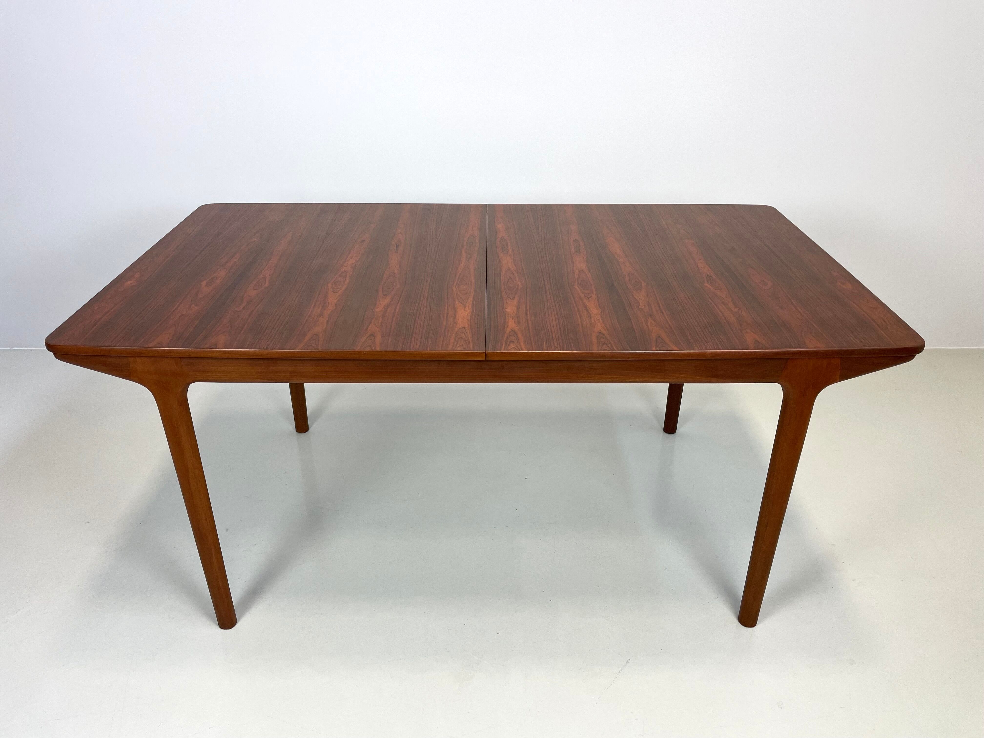 Vintage Rosewood dining table by McIntosh