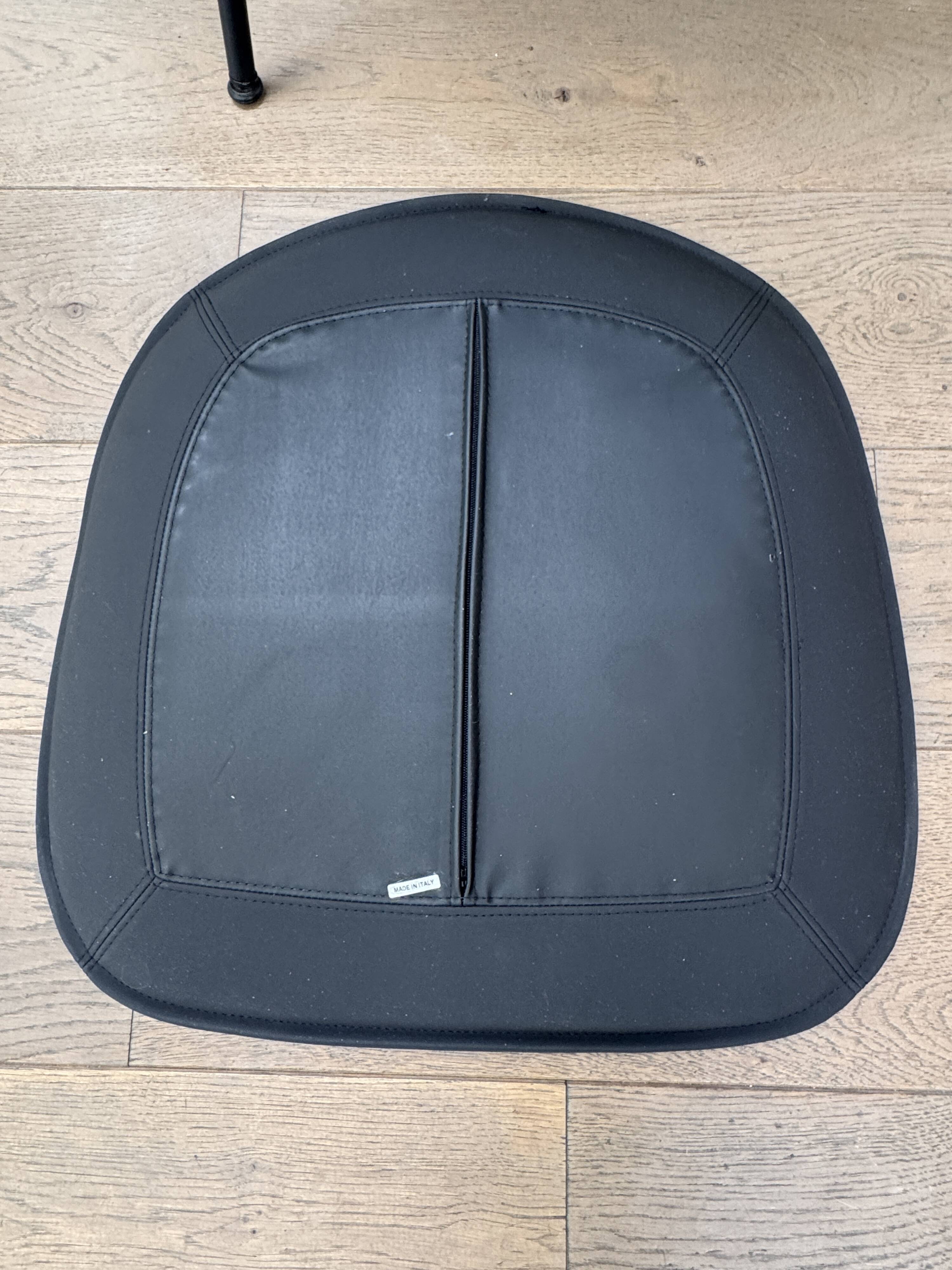 Elephant armchair by Kristalia - Design Studio Neuland - Perfect condition