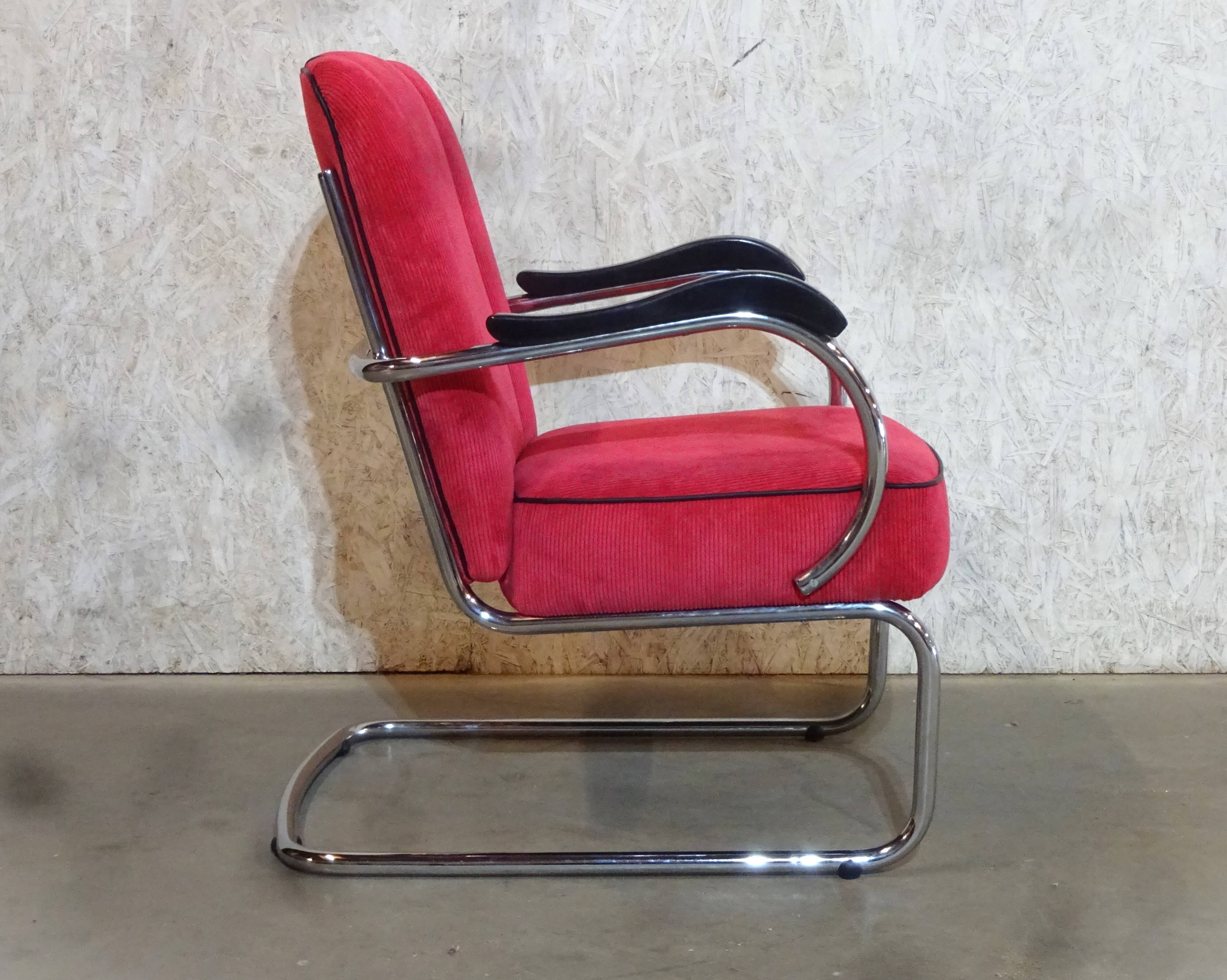 Vintage Bauhaus Style Tubular Easy Chairs from Kovona NP, 1950, Set of 2