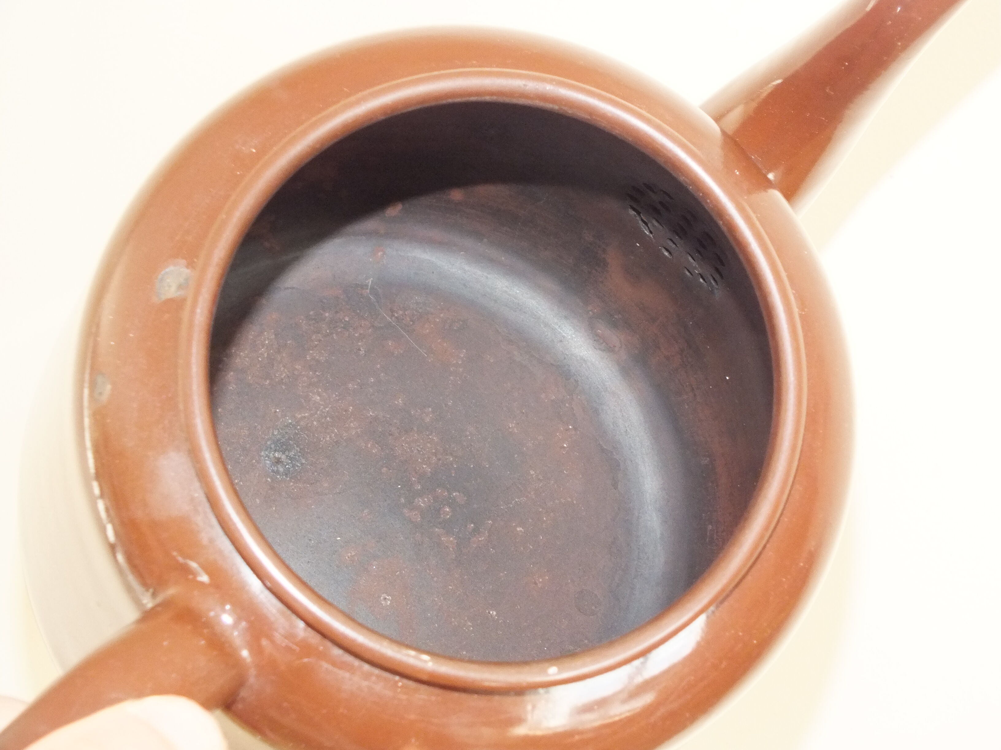 Brown enamelled coffee maker