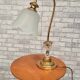 Grande lampe laiton a pampilles 1970 a 80 et verre opaque moulé, tres bon etat elec ok