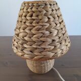 Woven table lamp