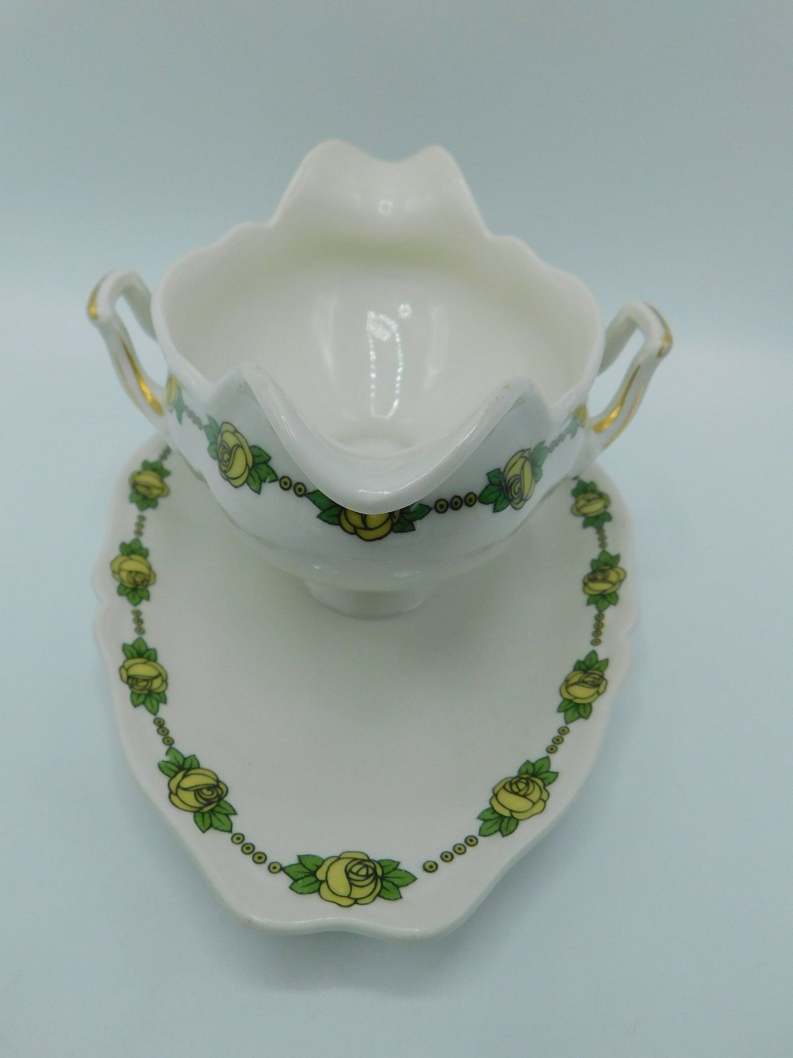 Limoges porcelain saucière - Martin Charles