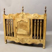 19th Century Light Walnut Panetière