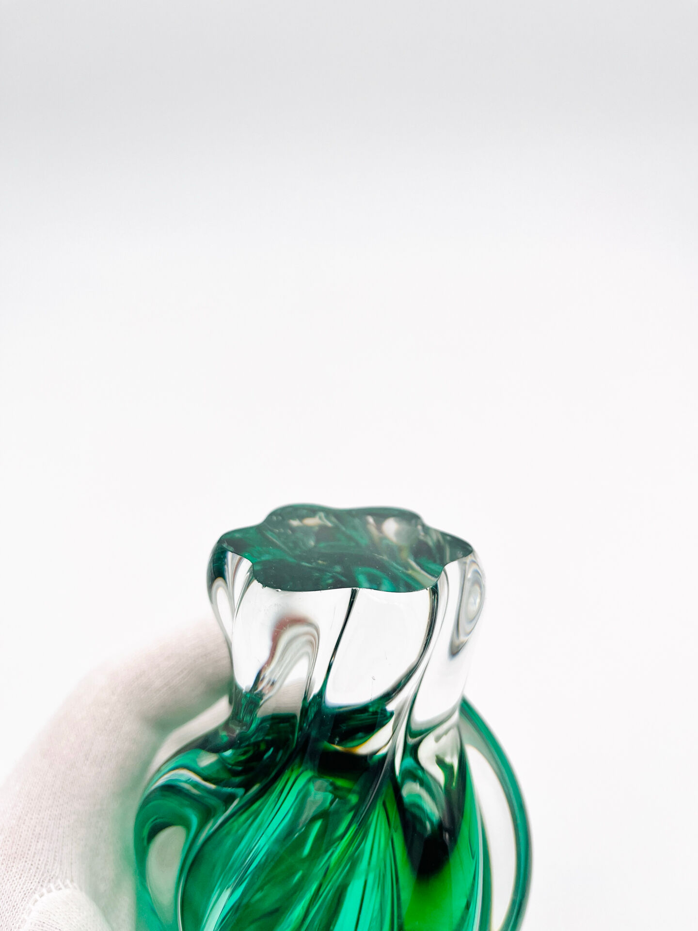 Vase Josef Hospodka Chřibská Cristal de Bohême Emerald Green 18 cm c60