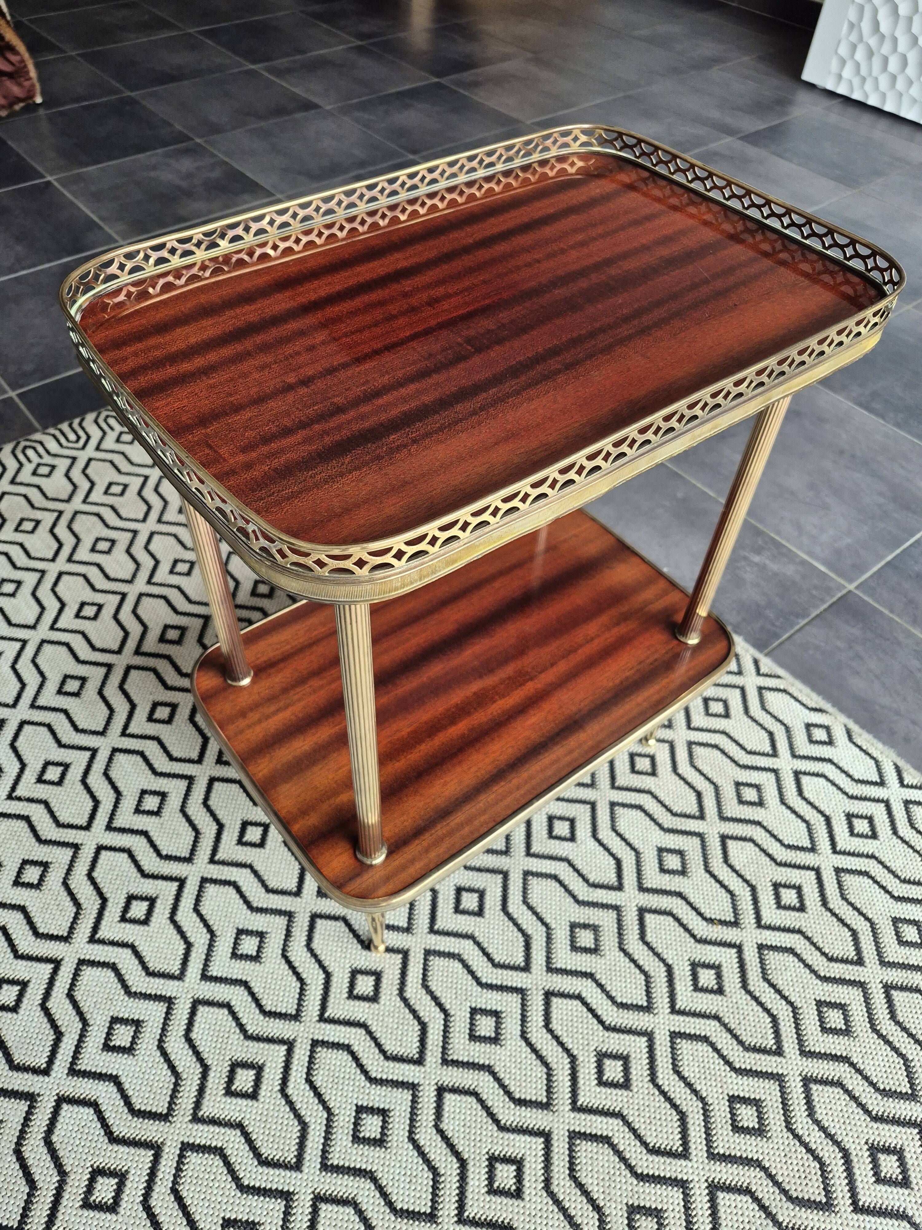 Dessert / Small side table with mahogany veneer and brass mid-century.