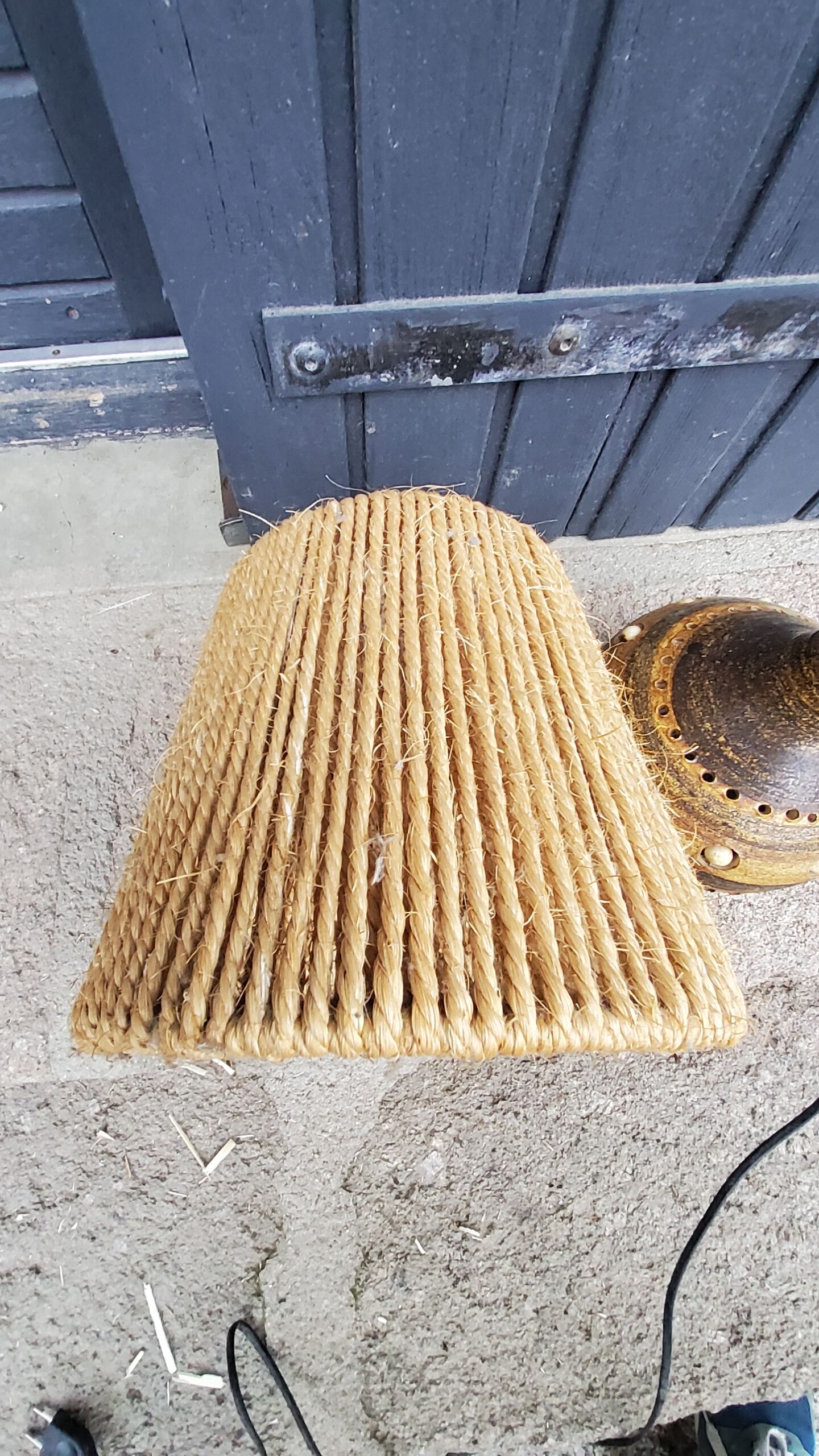Georges Pelletier's ceramic lamp rope lampshade