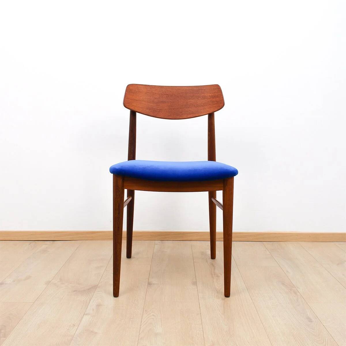 Wiesner-Hager chair in teak