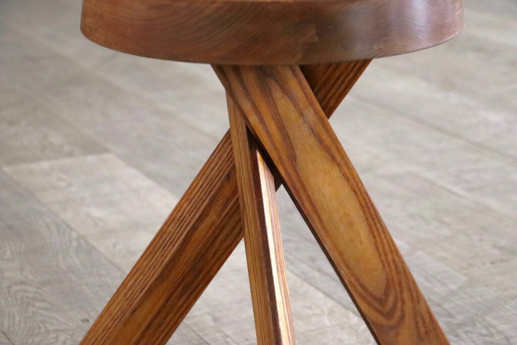Pierre Chapo S31 stools in solid elm, France 1974