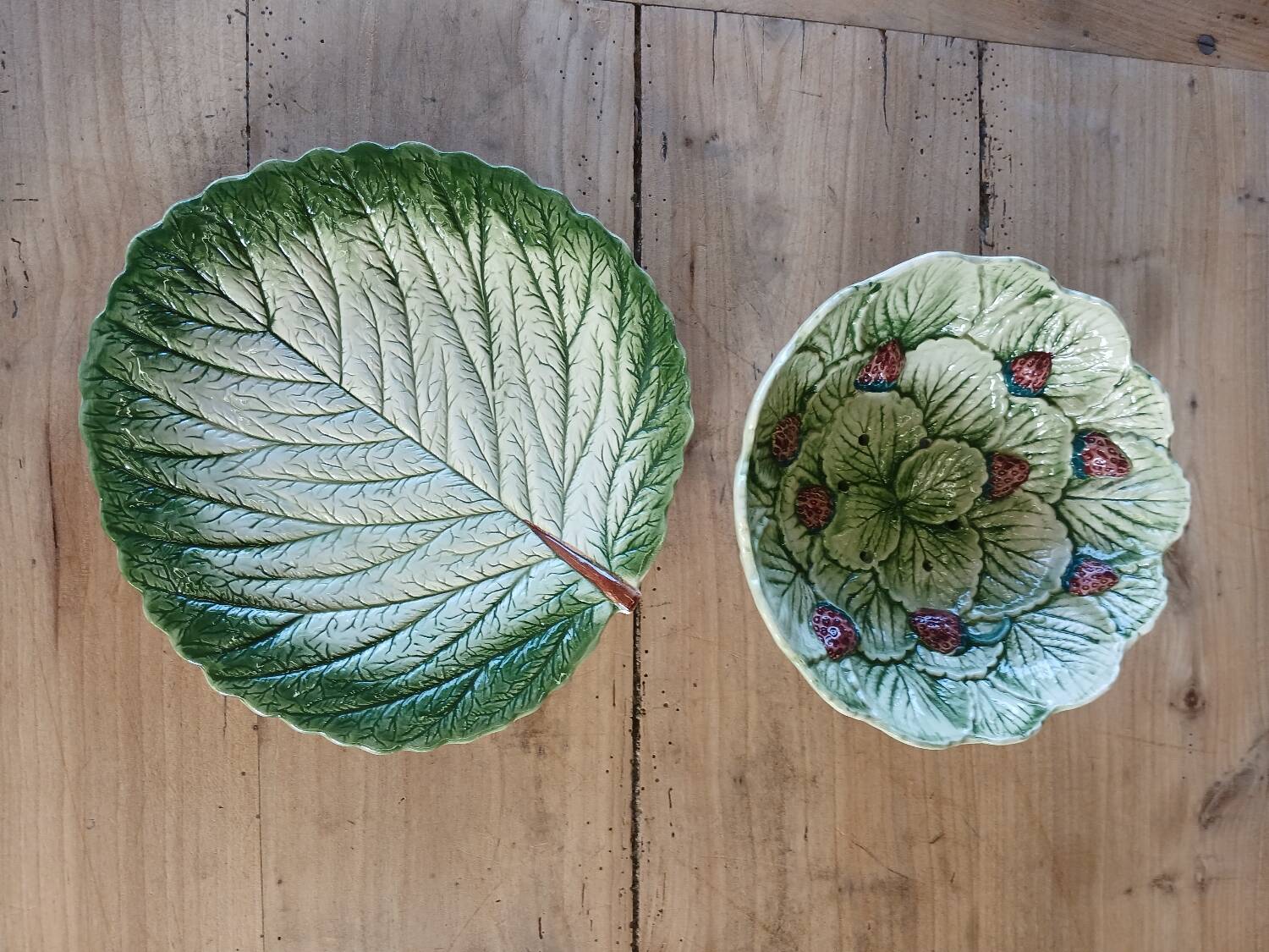 Flat slushie set and strawberry drainer