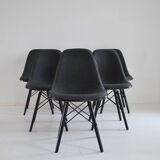 6 Charles EAMES fiberglass chairs by Vitra