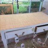 Table  bureau