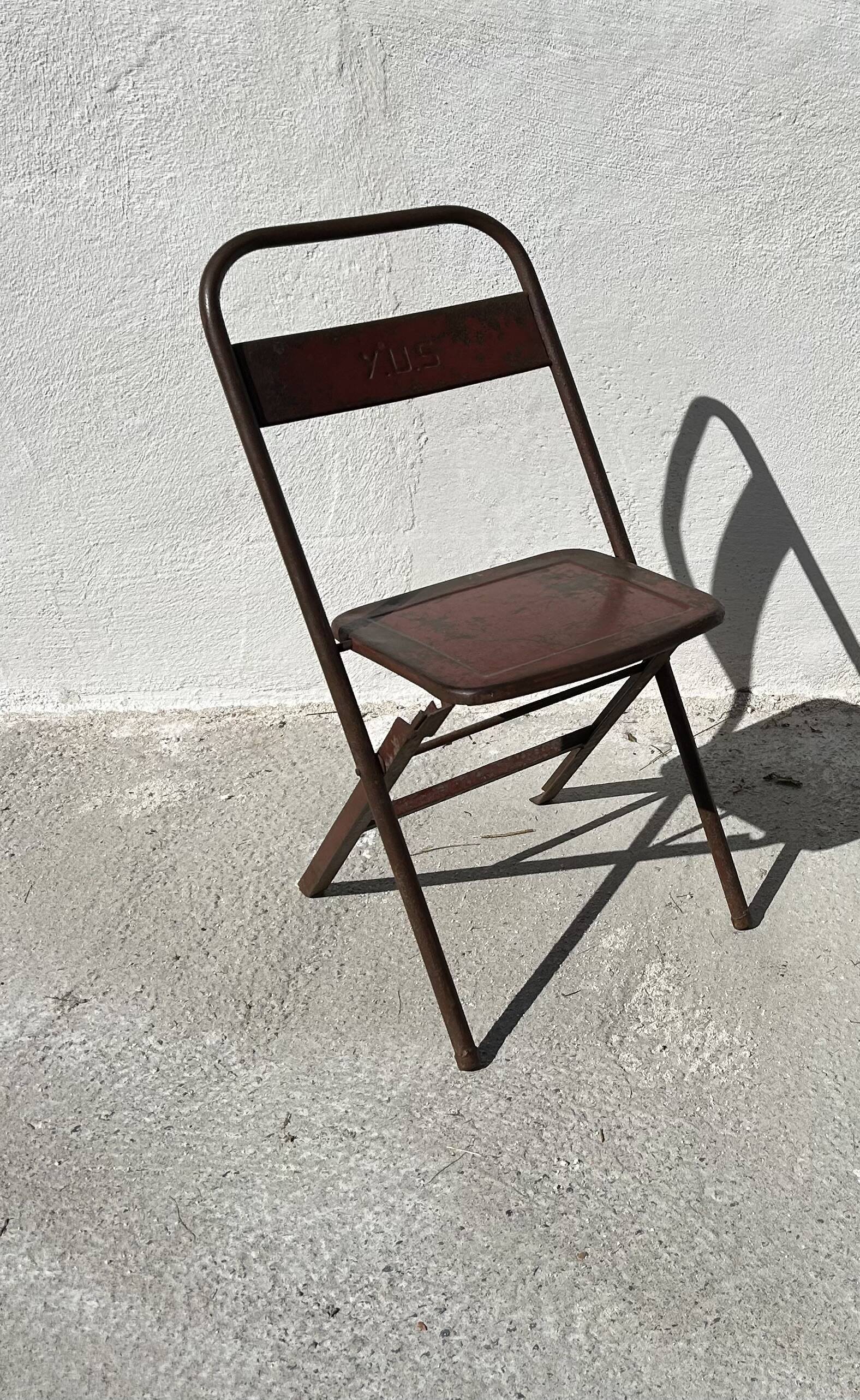 folding chair outdoor cinema