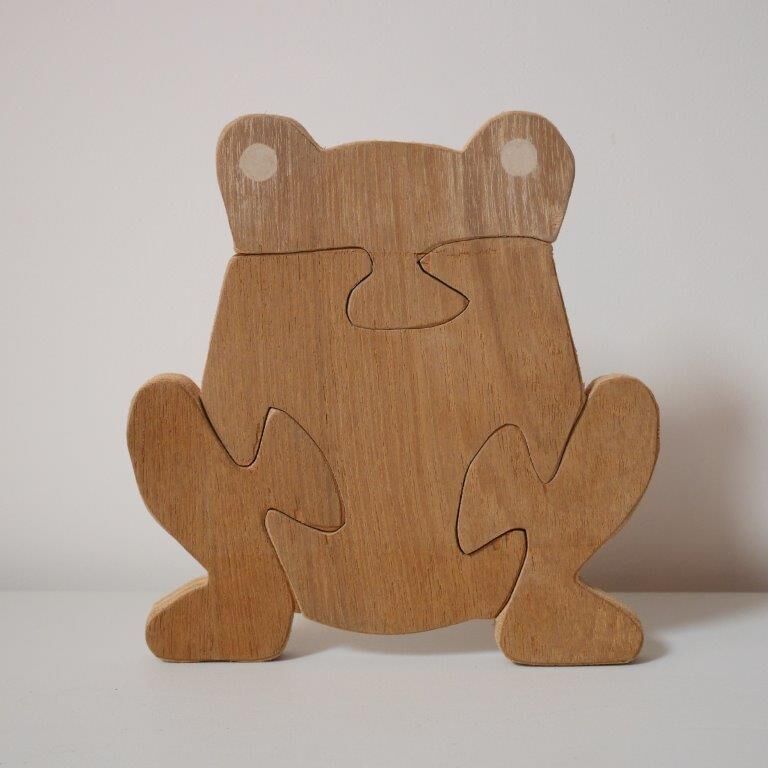 Wooden frog puzzle