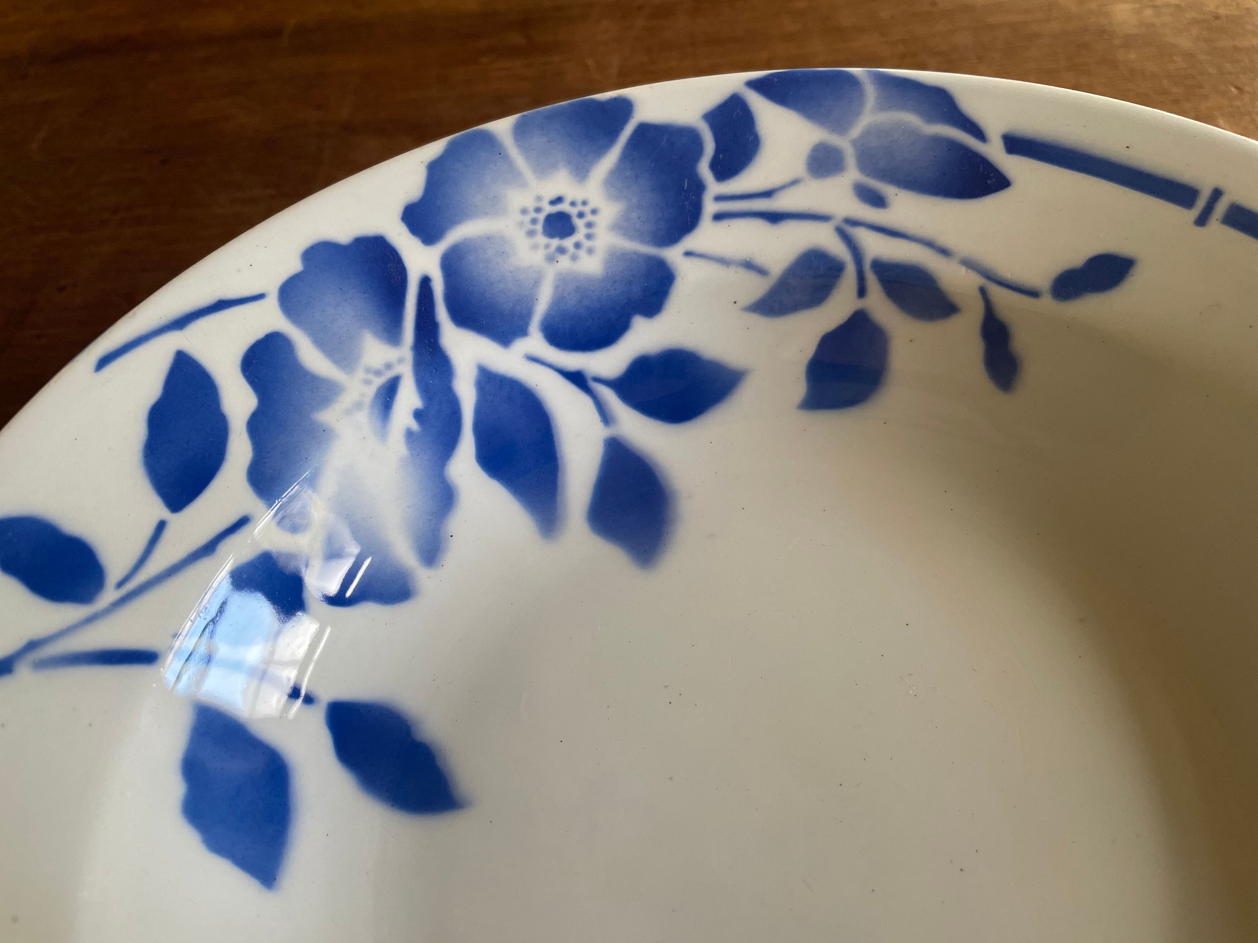 Hollow plates ceranord saint amand blue flower