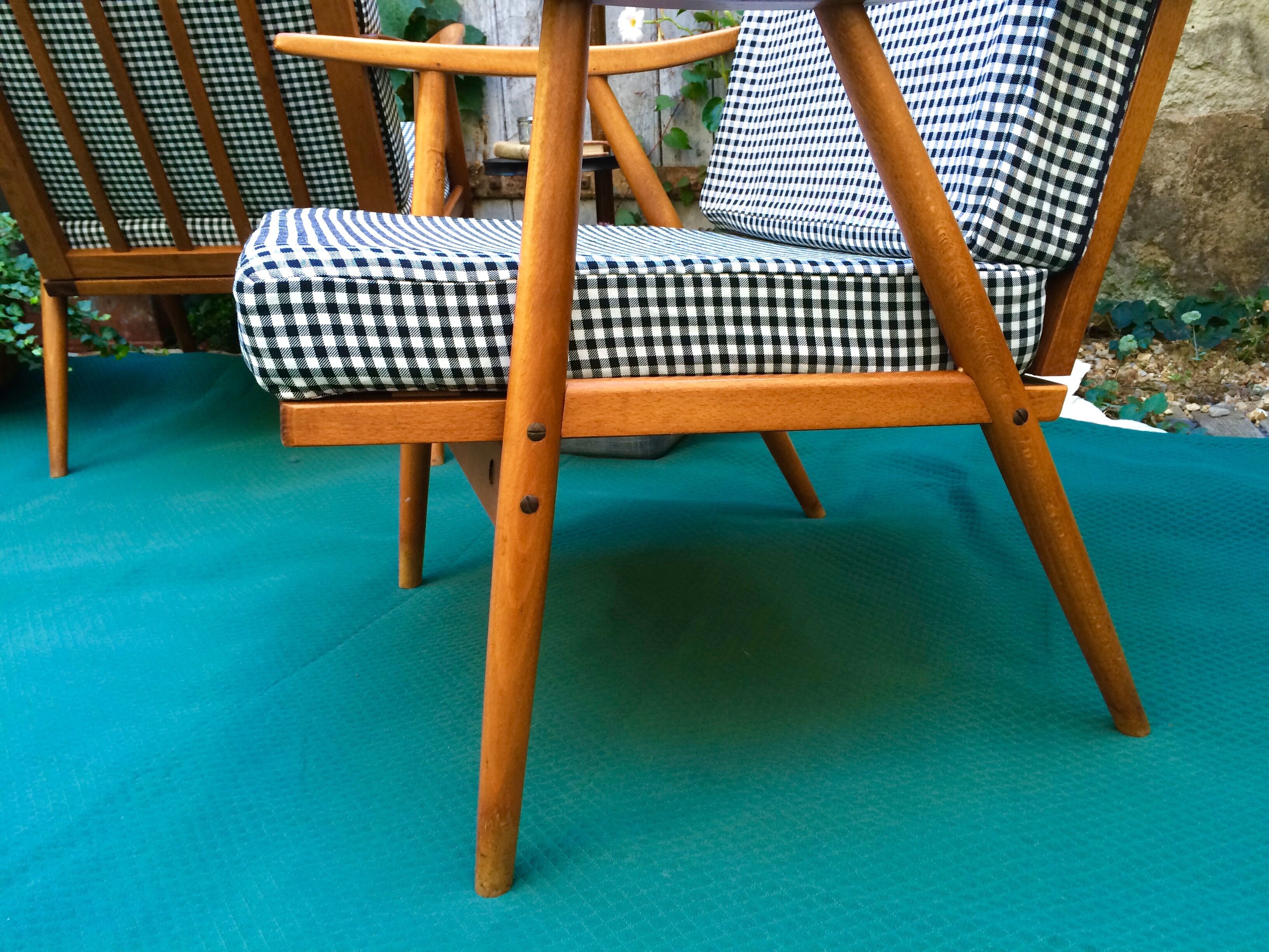 Pair of Thonet armchairs