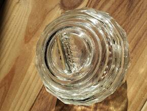 Pale green tinted glass bonbonnière – Delicate vintage shade