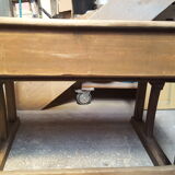 Table with period school bench