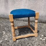 Tabouret en chêne massif refait à neuf
