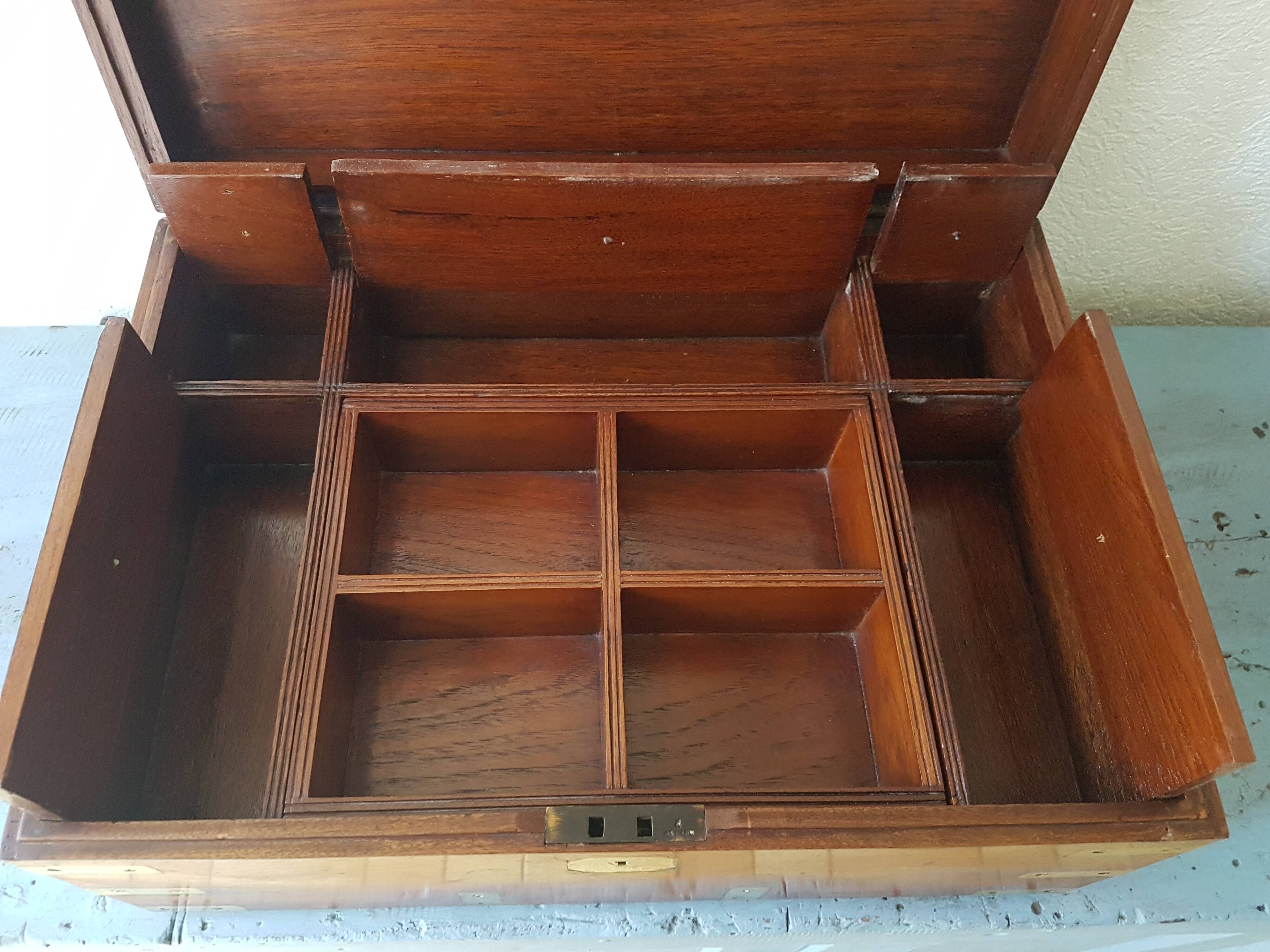 Marine trunk travel cabinet period 19th wood and brass