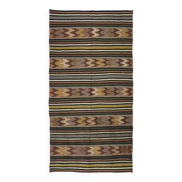 Vintage Turkish kilim with geometric friezes, 264 x 137 cm.