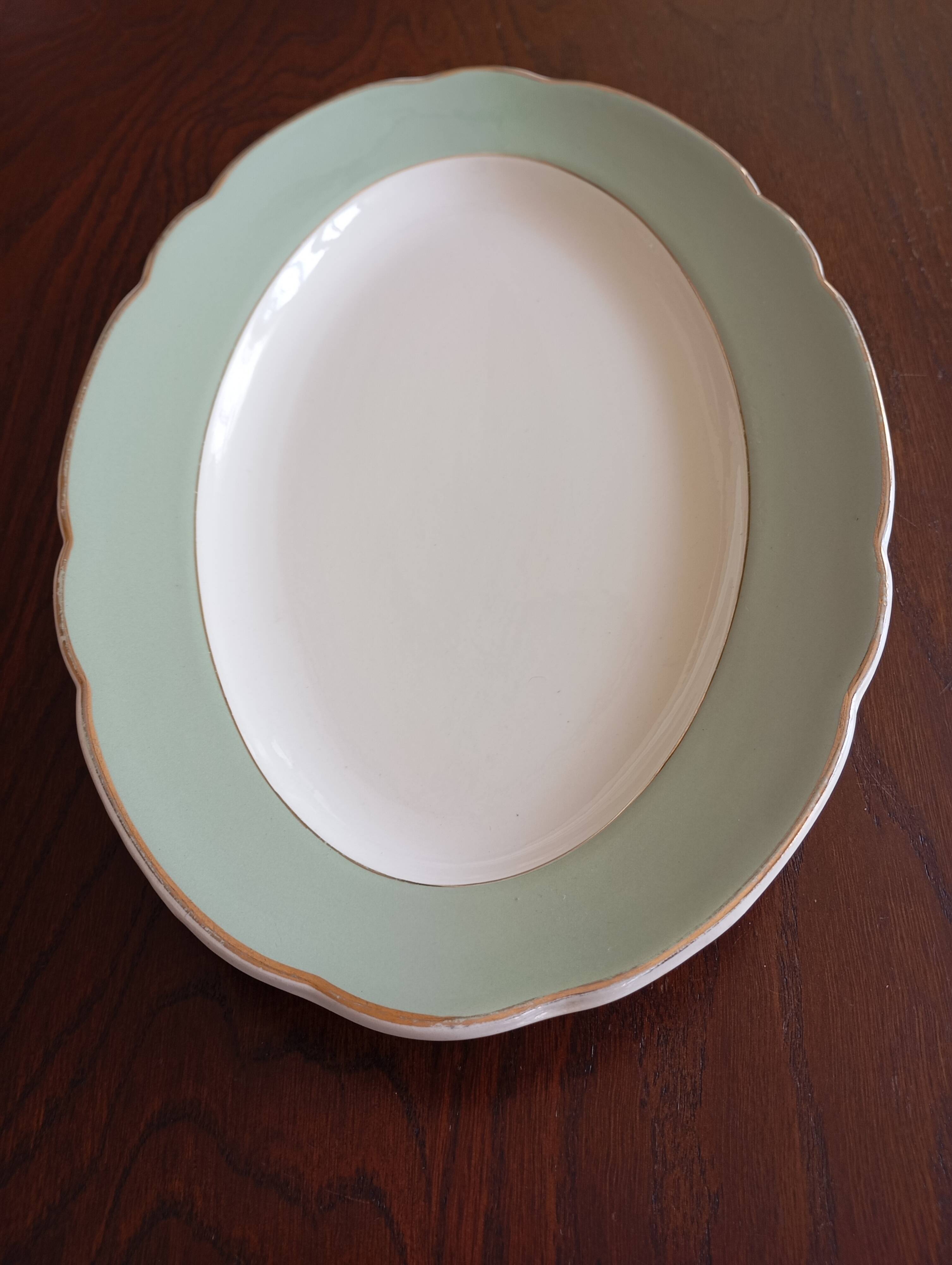 Villeroy & Boch Mettlach celadon and gold oval dish