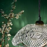 Suspension abat-jour vintage en verre travaillé - collection vaisselle -