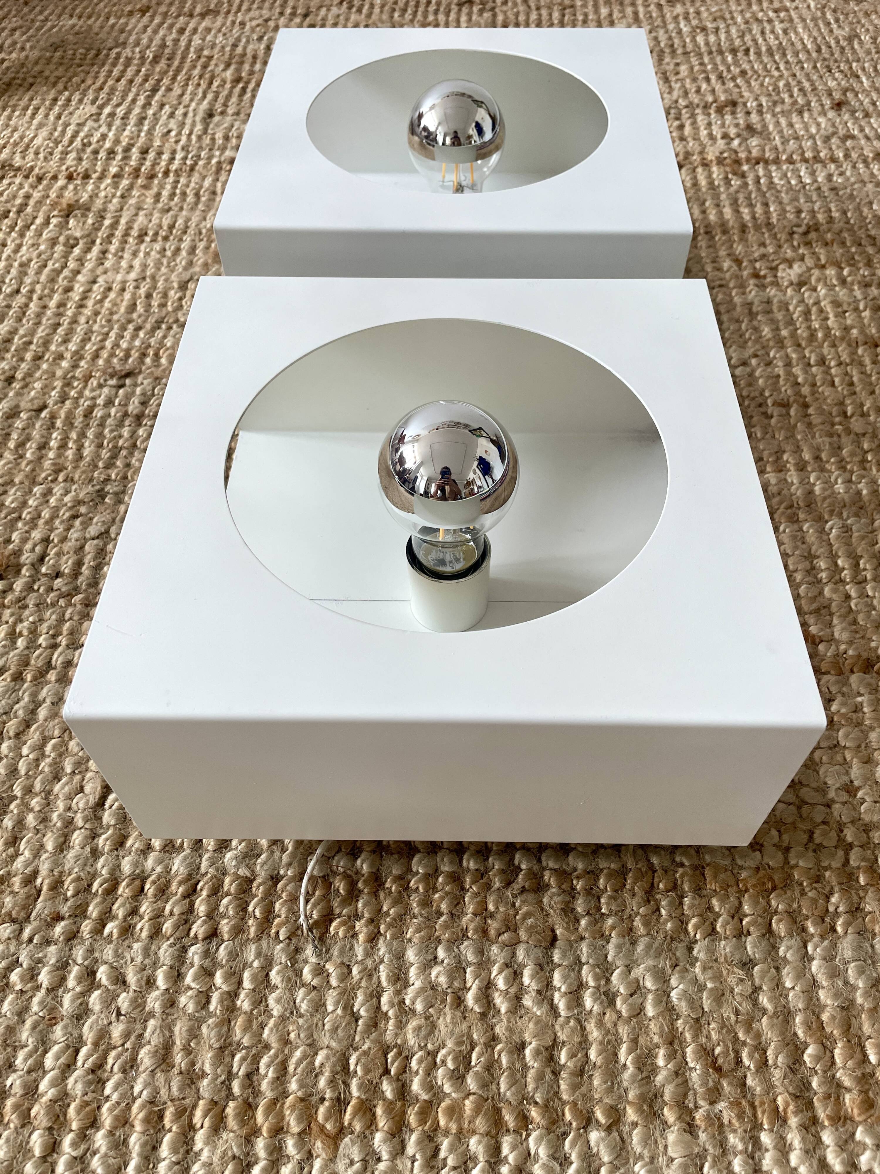 Pair of Disderot wall lights model 2091